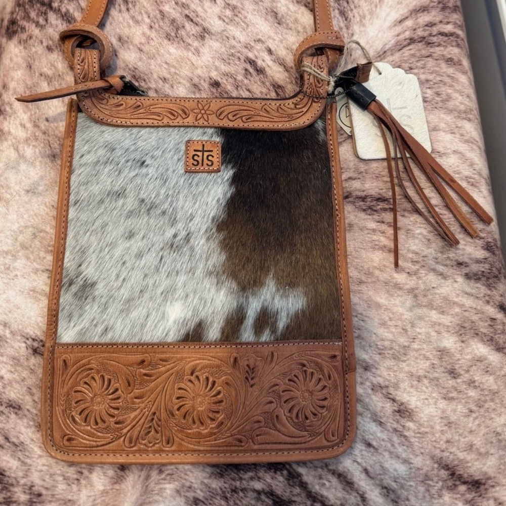 STS Crossbody